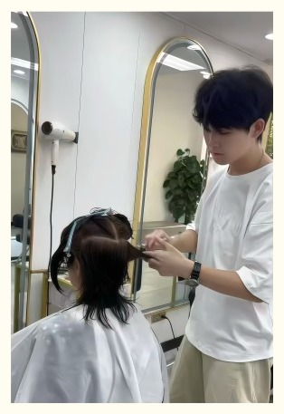 彭屹 技术总监